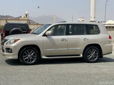 لكزس LX570 موديل 2014 قمة في النظافة ( تم البيع ). 2