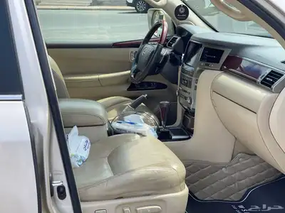 لكزس LX570 موديل 2014 قمة في النظافة ( تم البيع ). 20