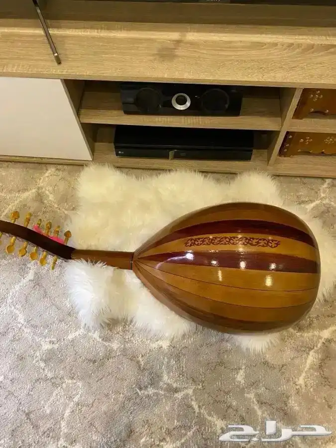 عود موسيقي 0