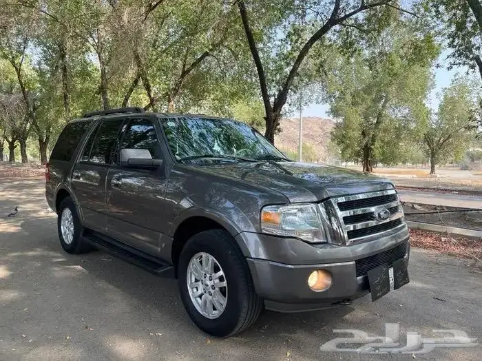 تم البيع اكسبيديشن XLT مطور 2014 مالك واحد توكيلات الجزيرة 5