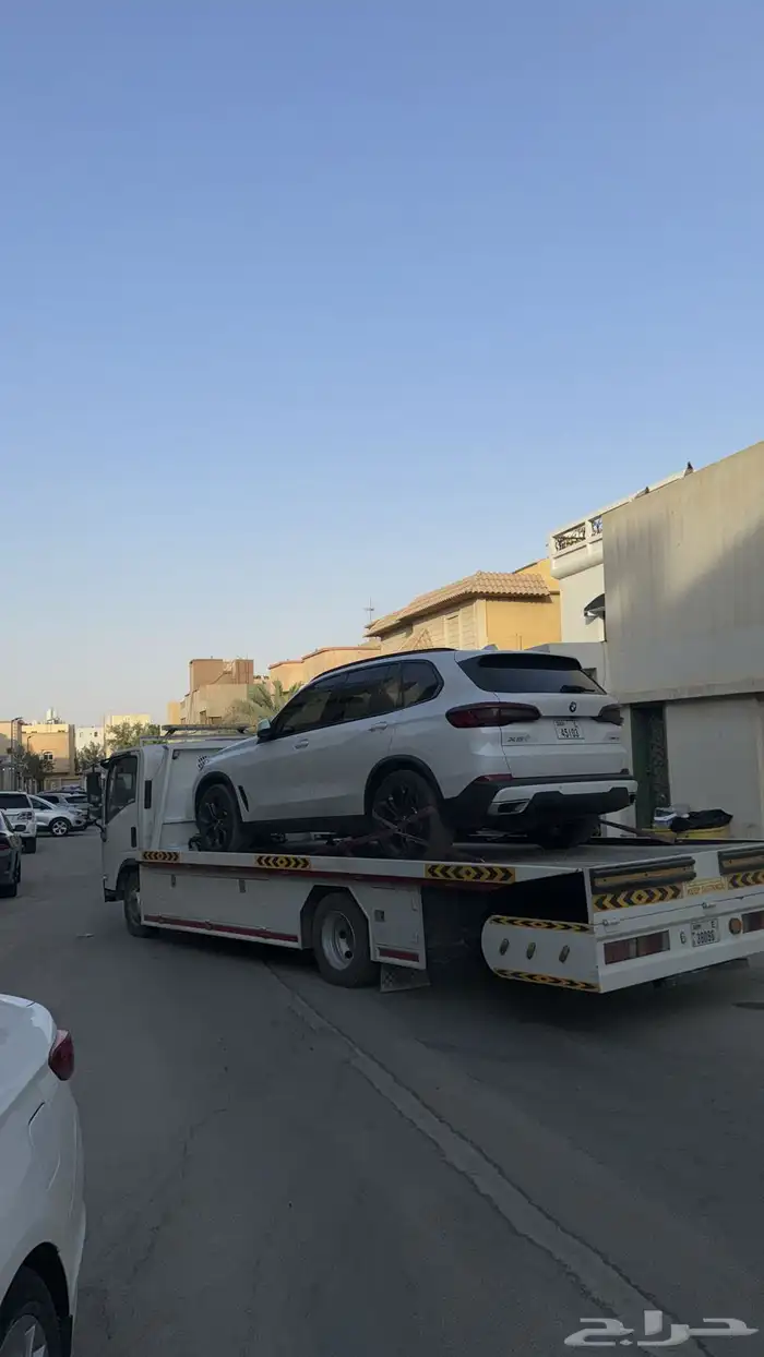 سطحه الامارات لنقل سيارات من سعوديه إلى دبي وبلعكس 2