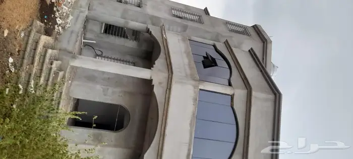 زجاج سكريت محايل عسير بلكونت 23