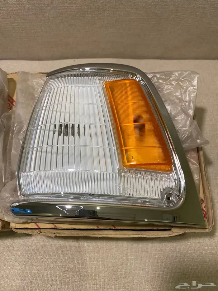 قطع غيار هايلكس89-97 اصلي وكاله اصطبات 9