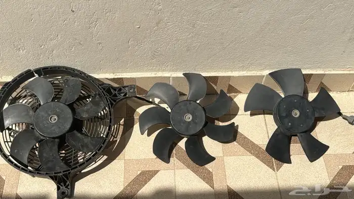 اغراض فتك نيسان نظيف وعلى الشرط حياكم تفضلوا 1