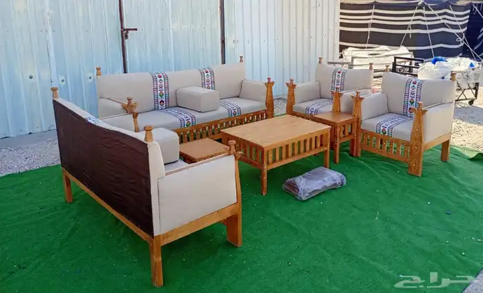 جلسات خارجبة وداخلية خشب رسمية للبيع 2