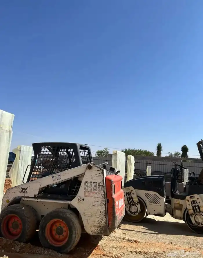 للإيجار بوبكات ورصاصه ومقاول اسفلت 12