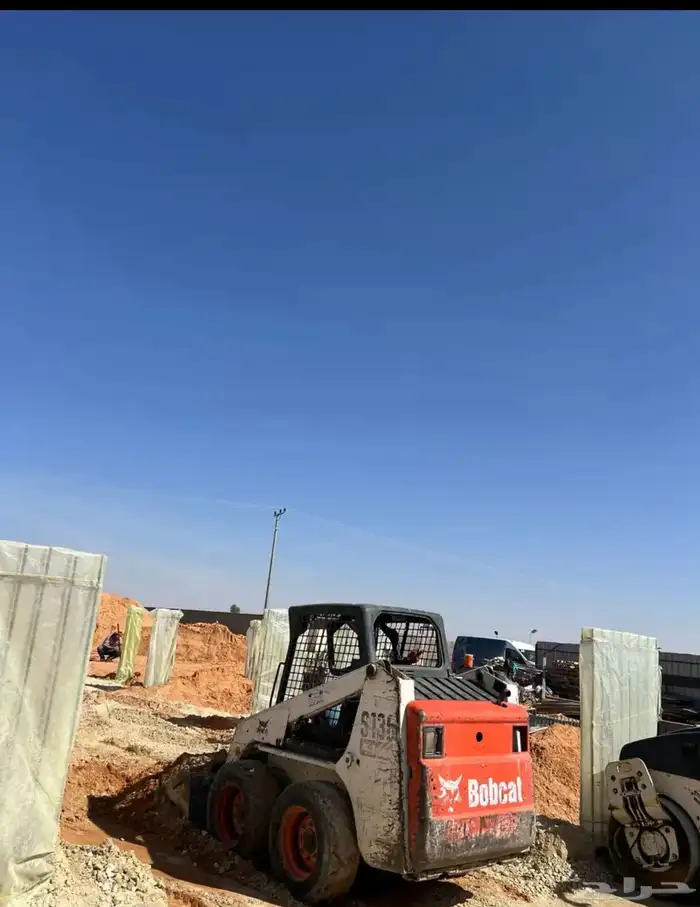 للإيجار بوبكات ورصاصه ومقاول اسفلت 11