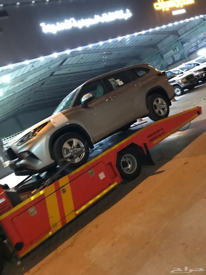 سطحه في الاحسا و رجع الرياض جده سطحه في الدمام ورجع جده مكة 1
