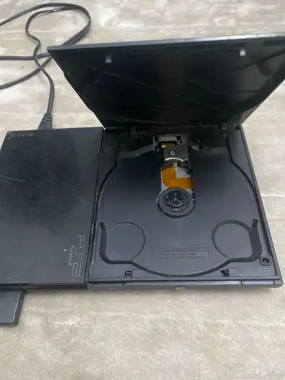 سوني بلاي ستيشن PS 2 مستخدم معاه يد وحده وذاكره شرط شغال 1