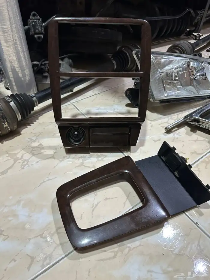 قطع غيار تيوتا ولكزس 33