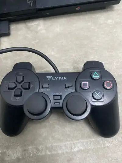 سوني بلاي ستيشن PS 2 مستخدم معاه يد وحده وذاكره شرط شغال 0