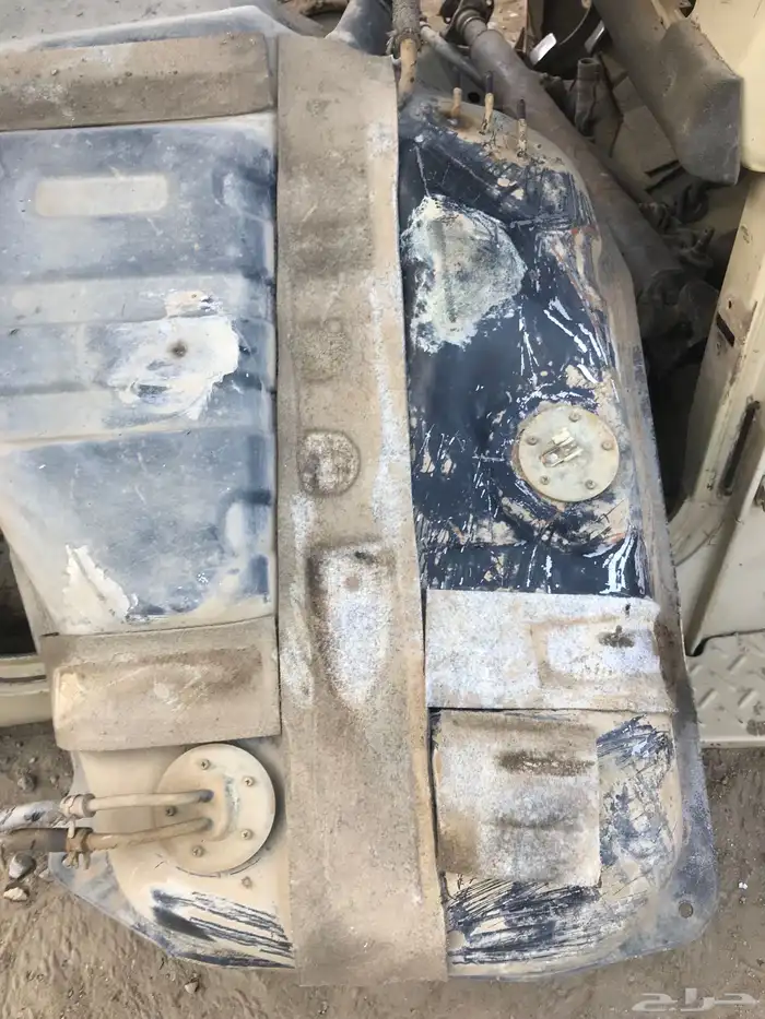 للبيع تانكي بنزين شاص قديم مديل 83 1