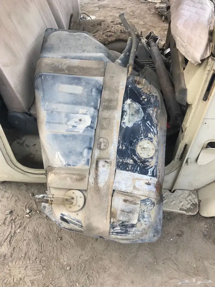 للبيع تانكي بنزين شاص قديم مديل 83 5