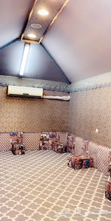 خيمة ملكيه 1