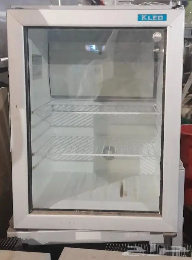 ثلاجة عرض وغرف نوم 9