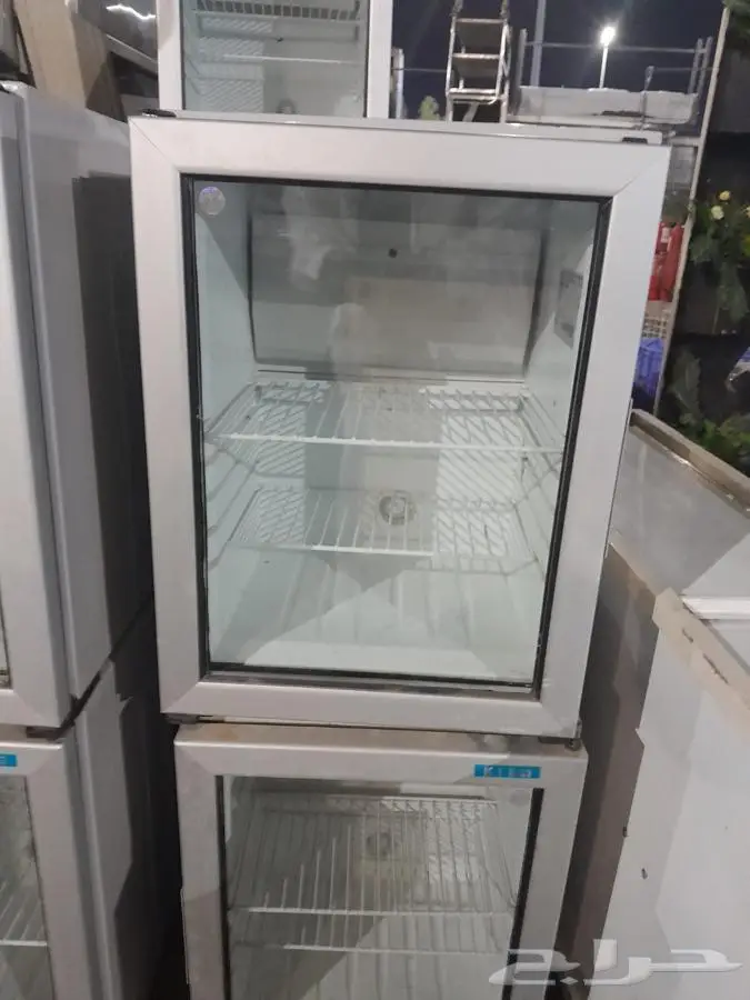 ثلاجة عرض وغرف نوم 7