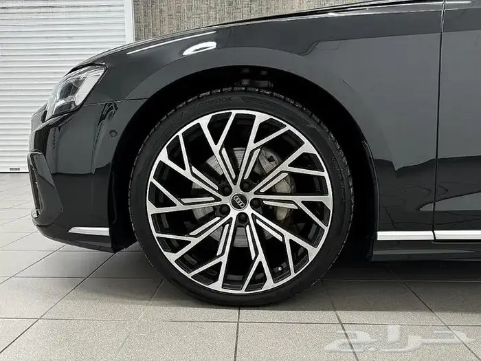 جنوط اودي A8 موديل 2025 4