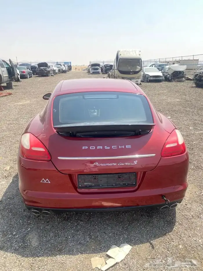 تشليح بورش باناميرا و قطع غيار سيارات بورش باناميرا 2010 7