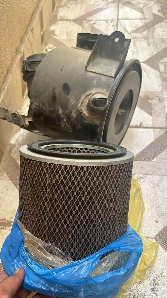 اغراض فتك نيسان نظيف وعلى الشرط حياكم تفضلوا 25