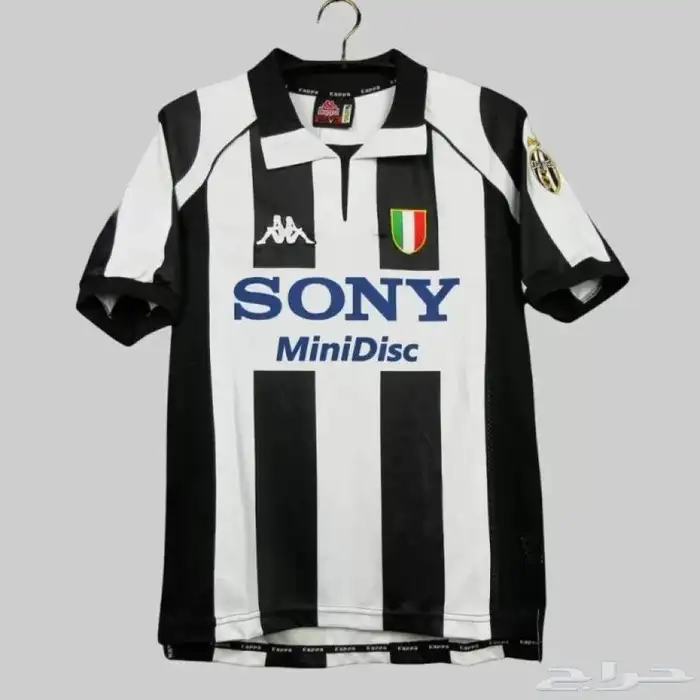 ملابس رياضيه كلاسيكيه 4