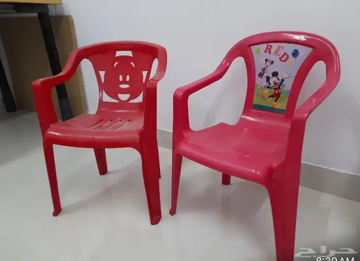 كنب كورنر و مستلزمات اطفال للبيع سرير 2