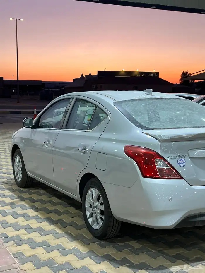 نيسان صني 2024 كلاسيك بقسط يبدا ب 775 4