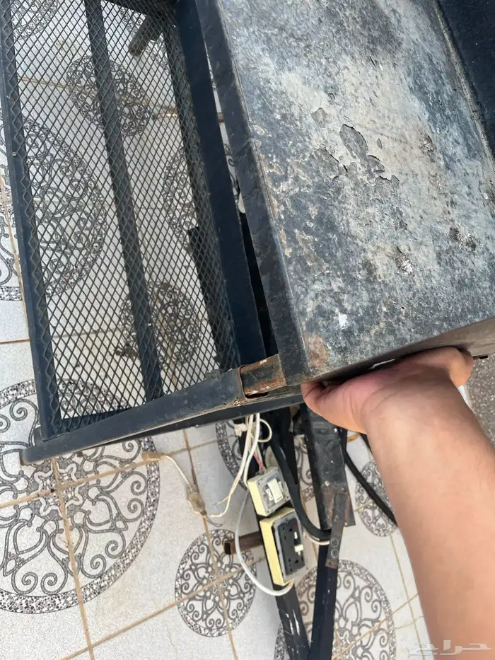 للبيع منقل نار وغراض بصوره 0