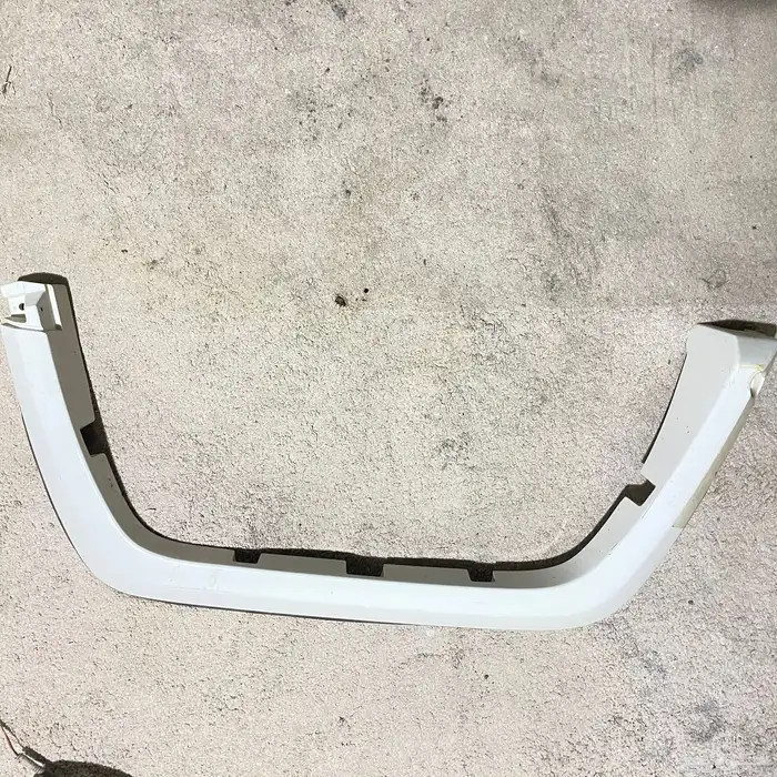 قطع ربع شاص هايلكس 13