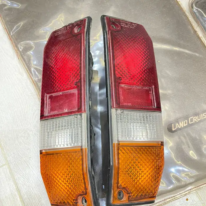 قطع ربع شاص هايلكس 18