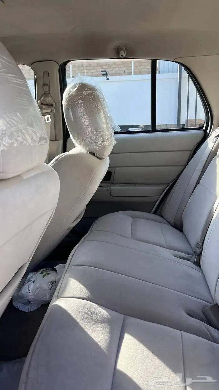 فورد بوليسي 2011 ماشي 68 الف فقط مخزن (تم البيع) 31