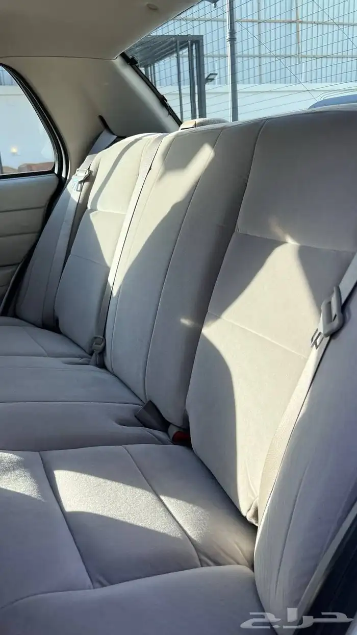 فورد بوليسي 2011 ماشي 68 الف فقط مخزن (تم البيع) 32