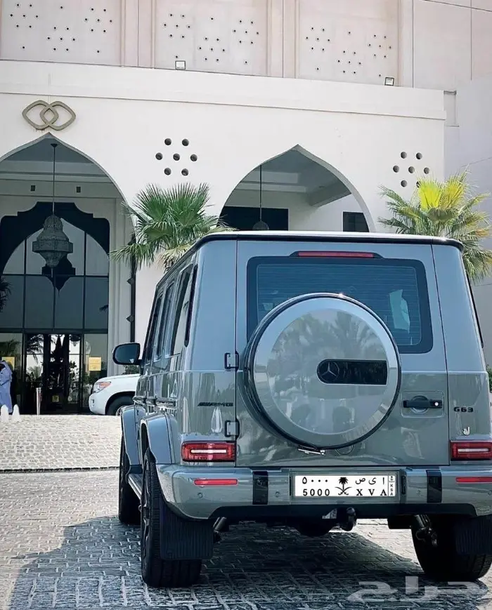لوحة مميزة 2