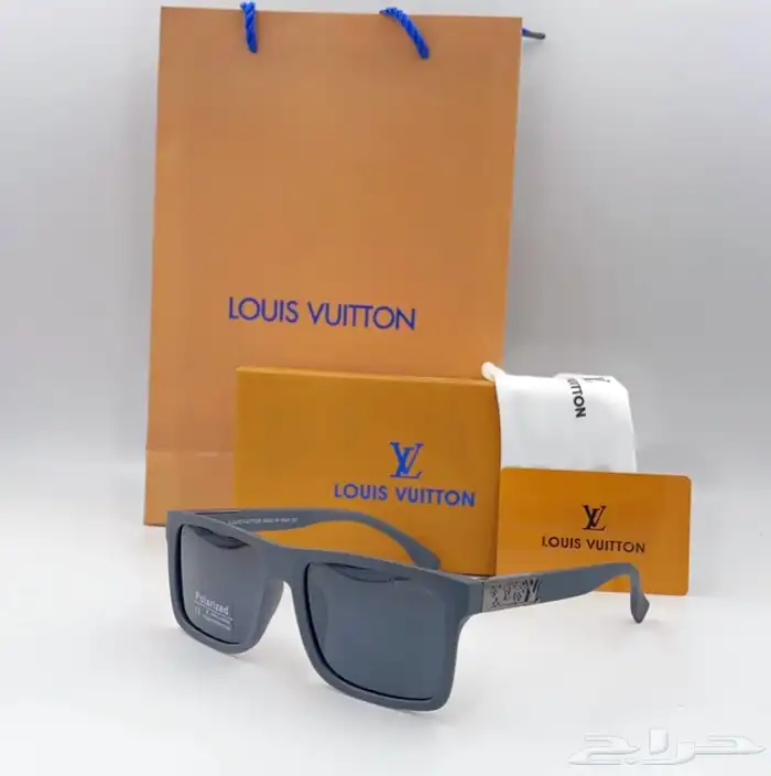 عرض الويكند نظارات شمسية رجالي او نسائي 96