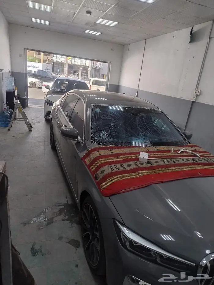 تلميع زجاج السيارات 0