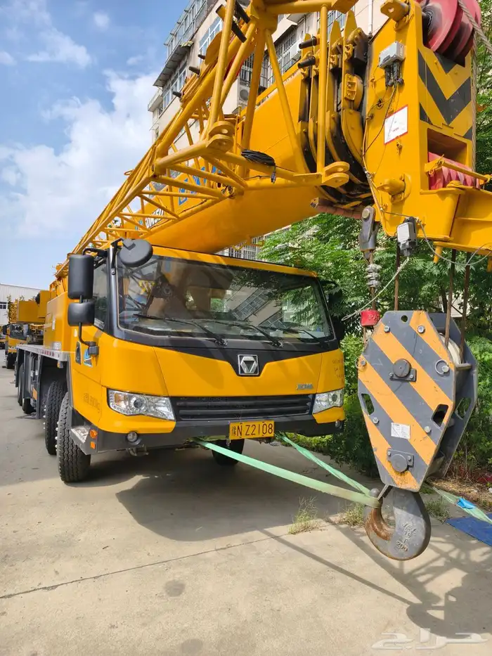 رافعات شوكيه سيزر لفت مان لفت جي سي بي كرينات 1