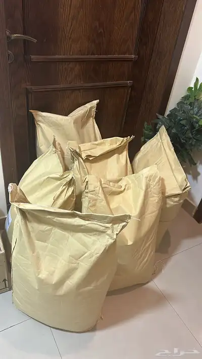 شمع خام وجميع مستلزماته 12