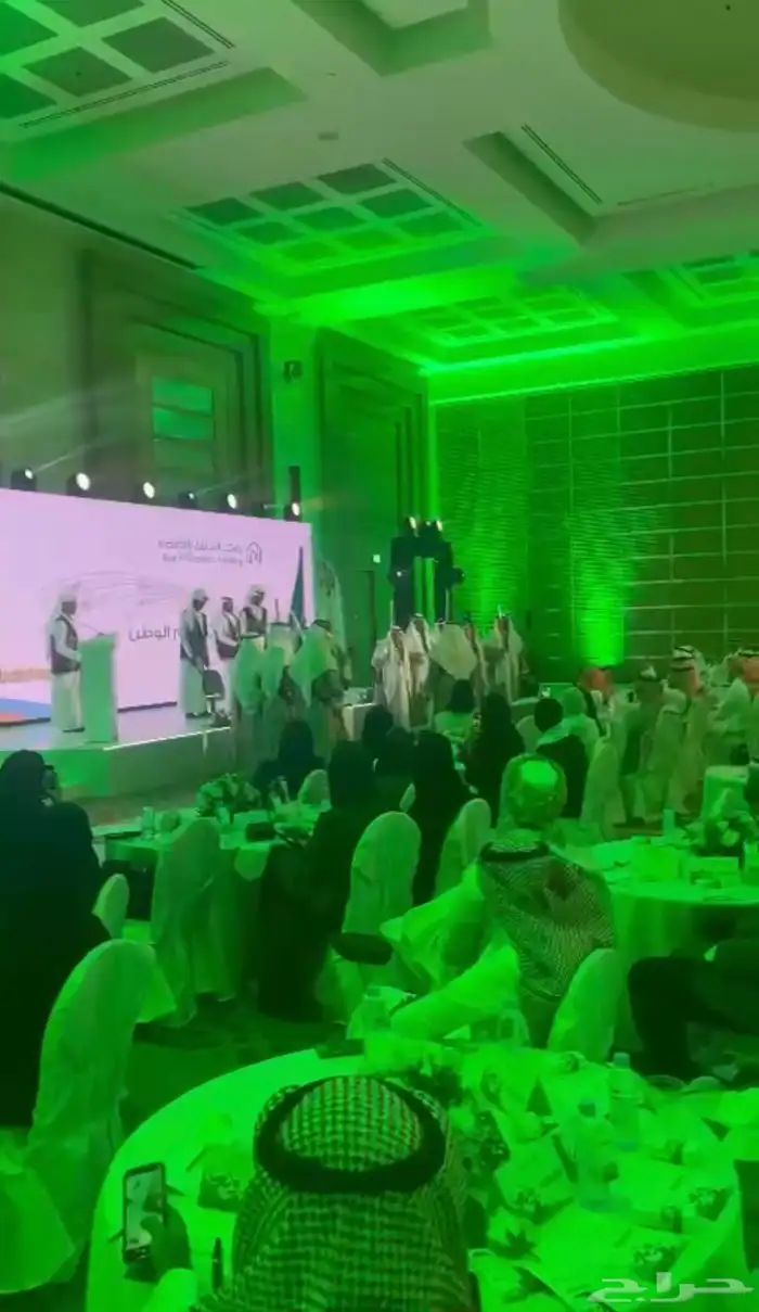 فرقة زوايا المملكة للعرضة النجدية والفنون الشعبية 15
