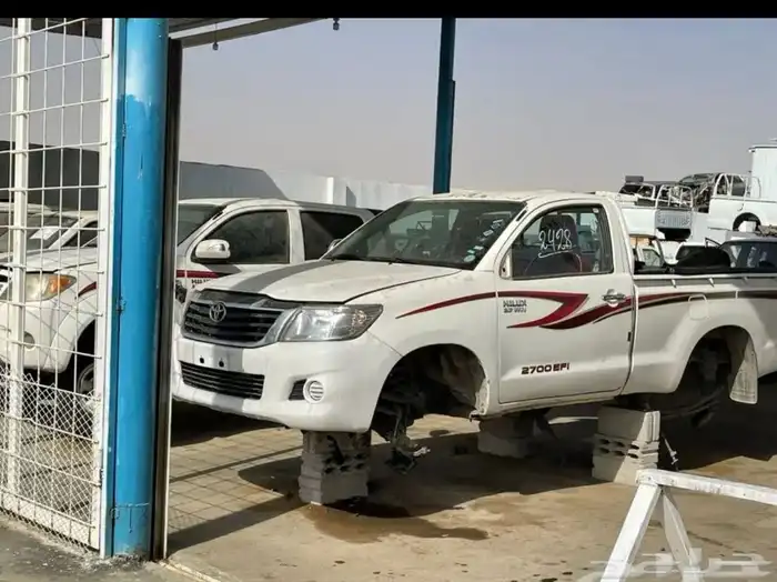 تشليح الشروق. لبيع غطع غيار السيارات مصدوم 27