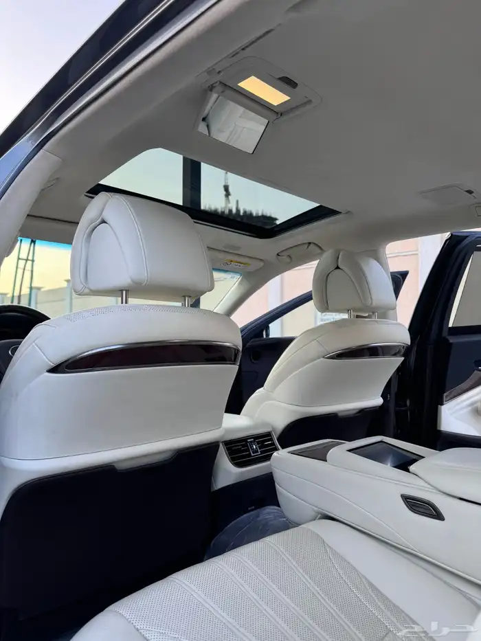 تم البيع لكسزس LS350 ممشى 55 ألف 38