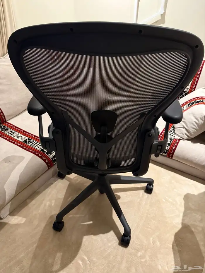 كرسي هيرمان ميلر ايرون ريماستر فل Herman miller aeron full 5