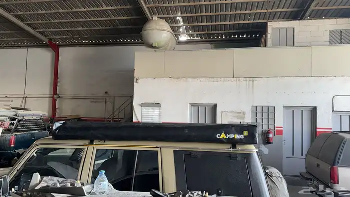 مظلة 270 درجة الجانبية للسيارات مع انارة LED 10