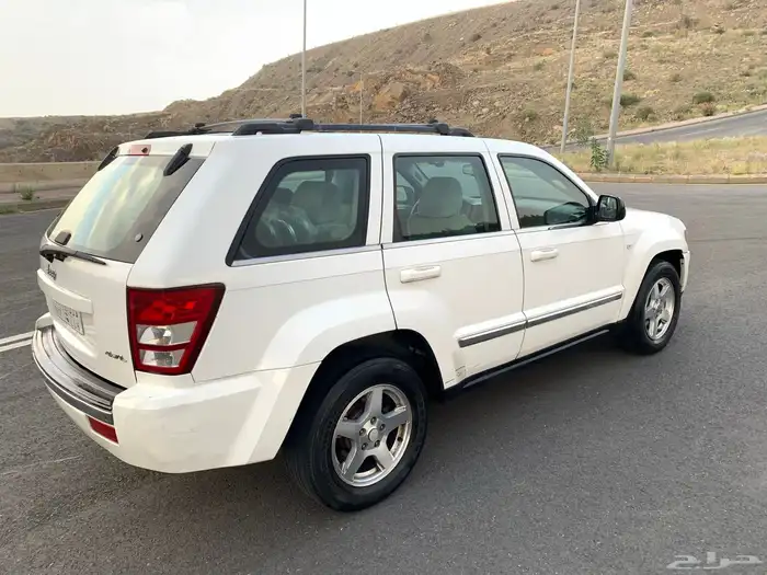 جيب جراند شيروكي 2006 8
