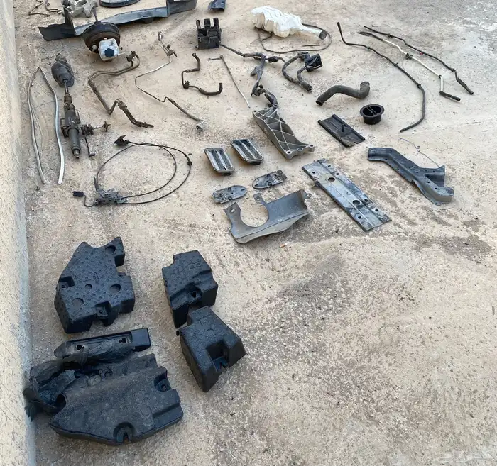 تشليح كمارو   قطع غيار كمارو 16