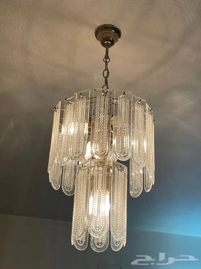 ثريا ولوحات 0