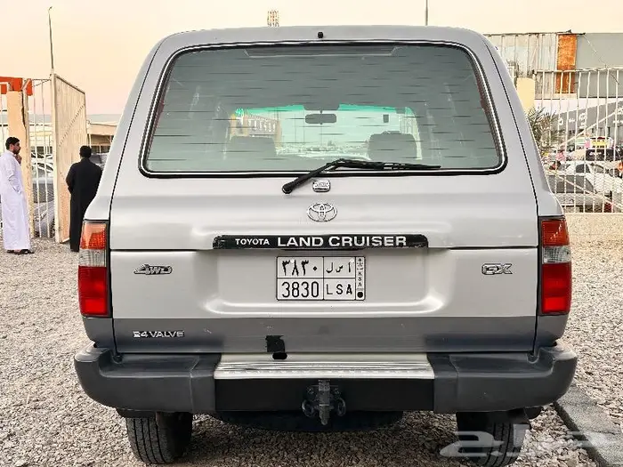 جيب صالون جي اكس موديل 1997 5