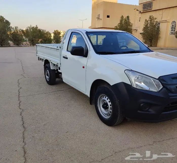ايسوزو جوانب 2022 غمارة تم البيع Dmax 2
