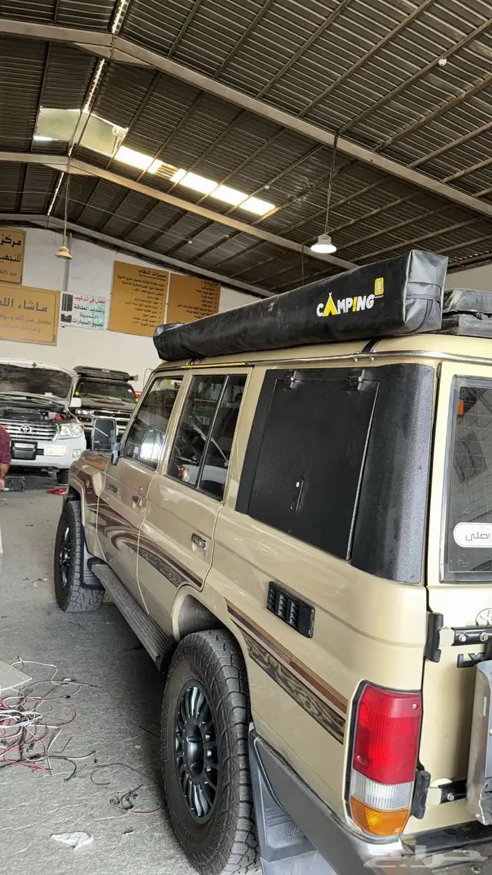 مظلة 270 درجة الجانبية للسيارات مع انارة LED 11