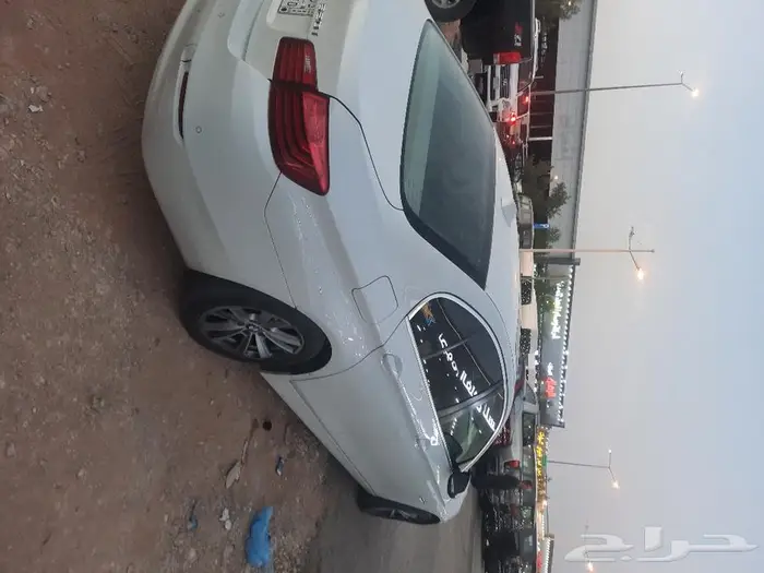 بي ام دبليو 520 2