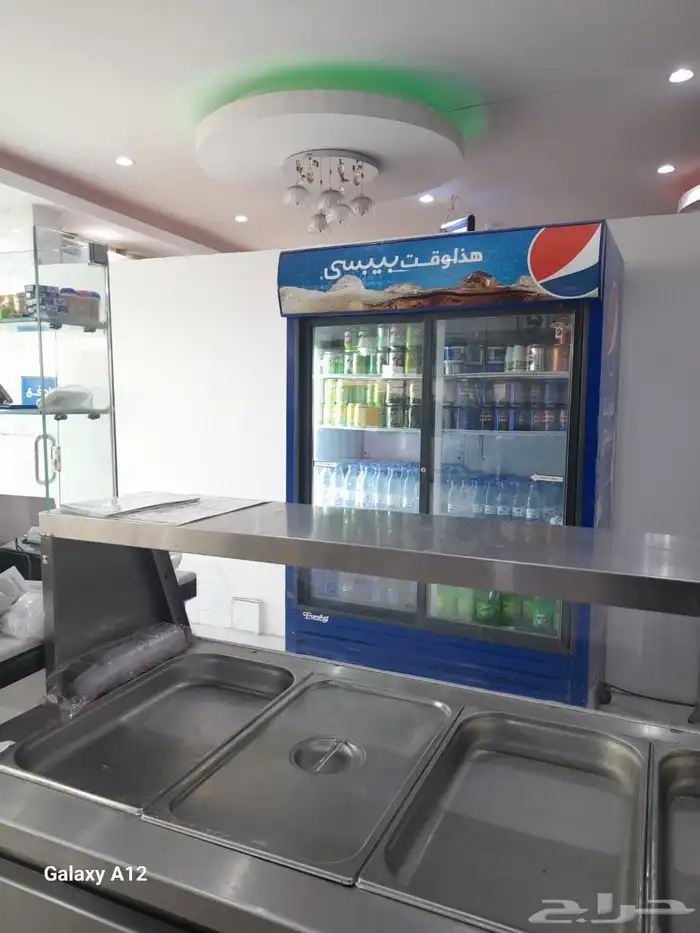 مطعم مكتمل شغال للبيع 11
