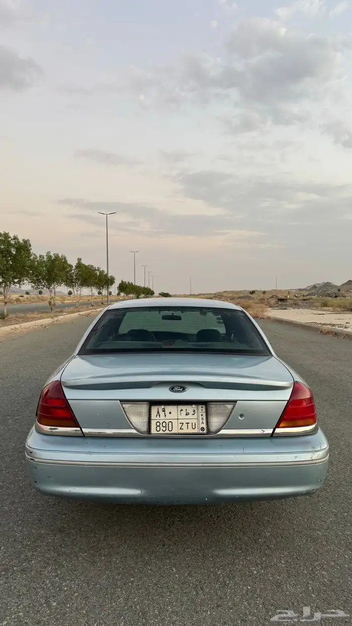 فورد فكتوريا 1999 للبيع 6